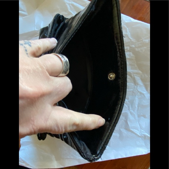 Wallet - Picture 5 of 6